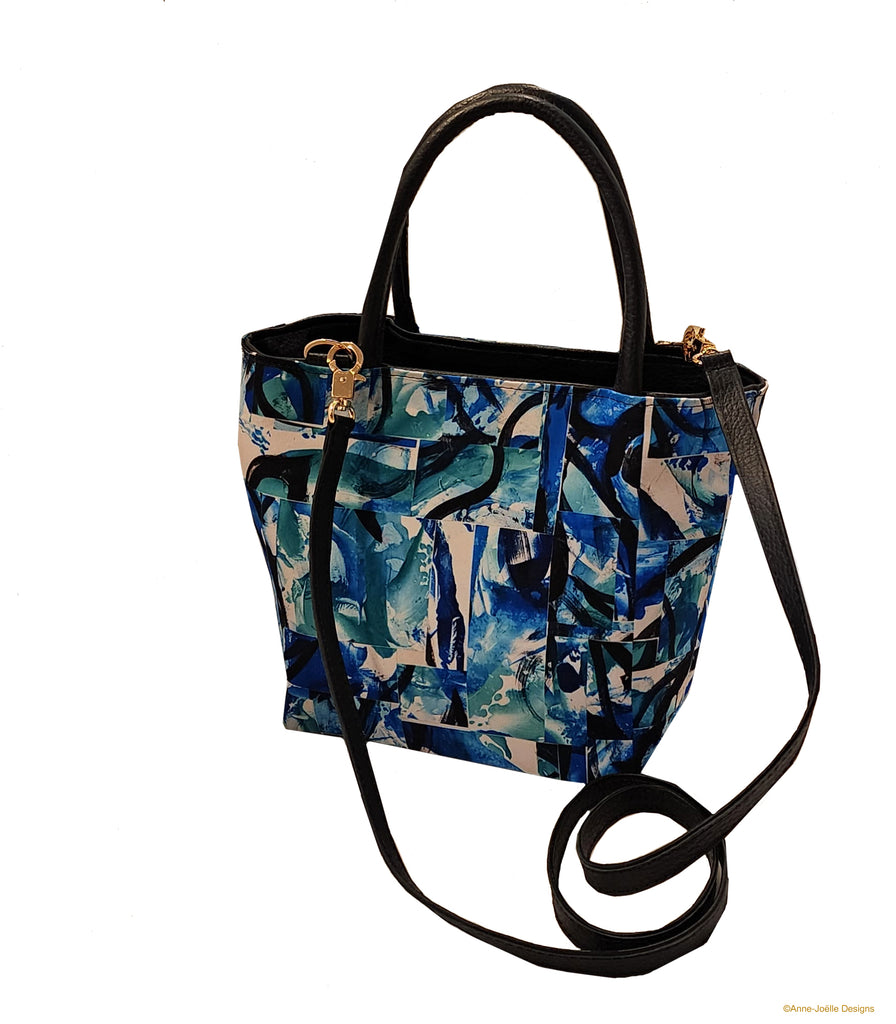 NEW - The Seaside Resort Handbag